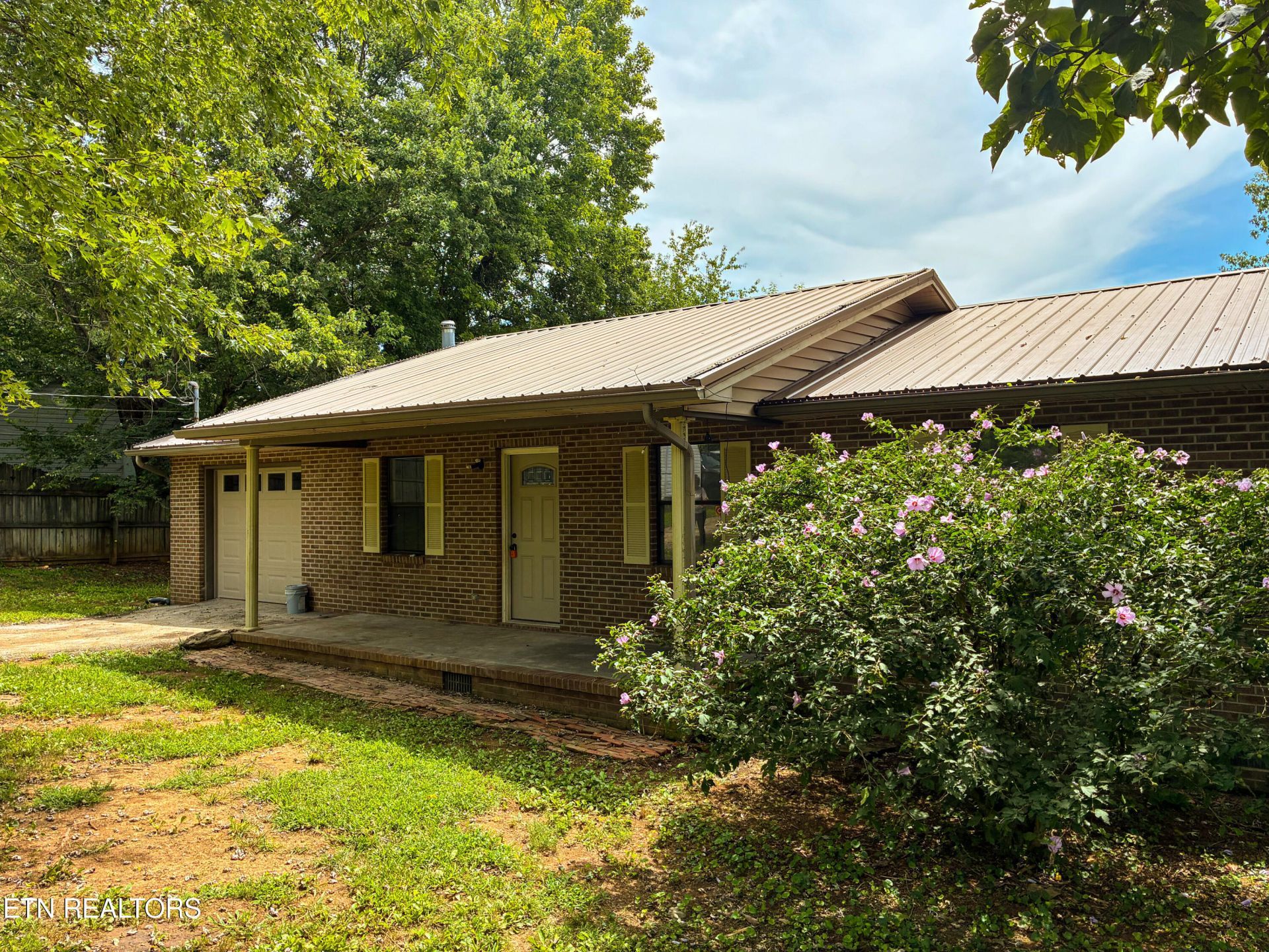 514 Betty Lou Drive, New Market, TN 37820 Main Photo