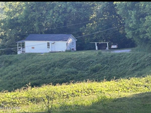 161 Willow Drive, Harriman, TN 37748