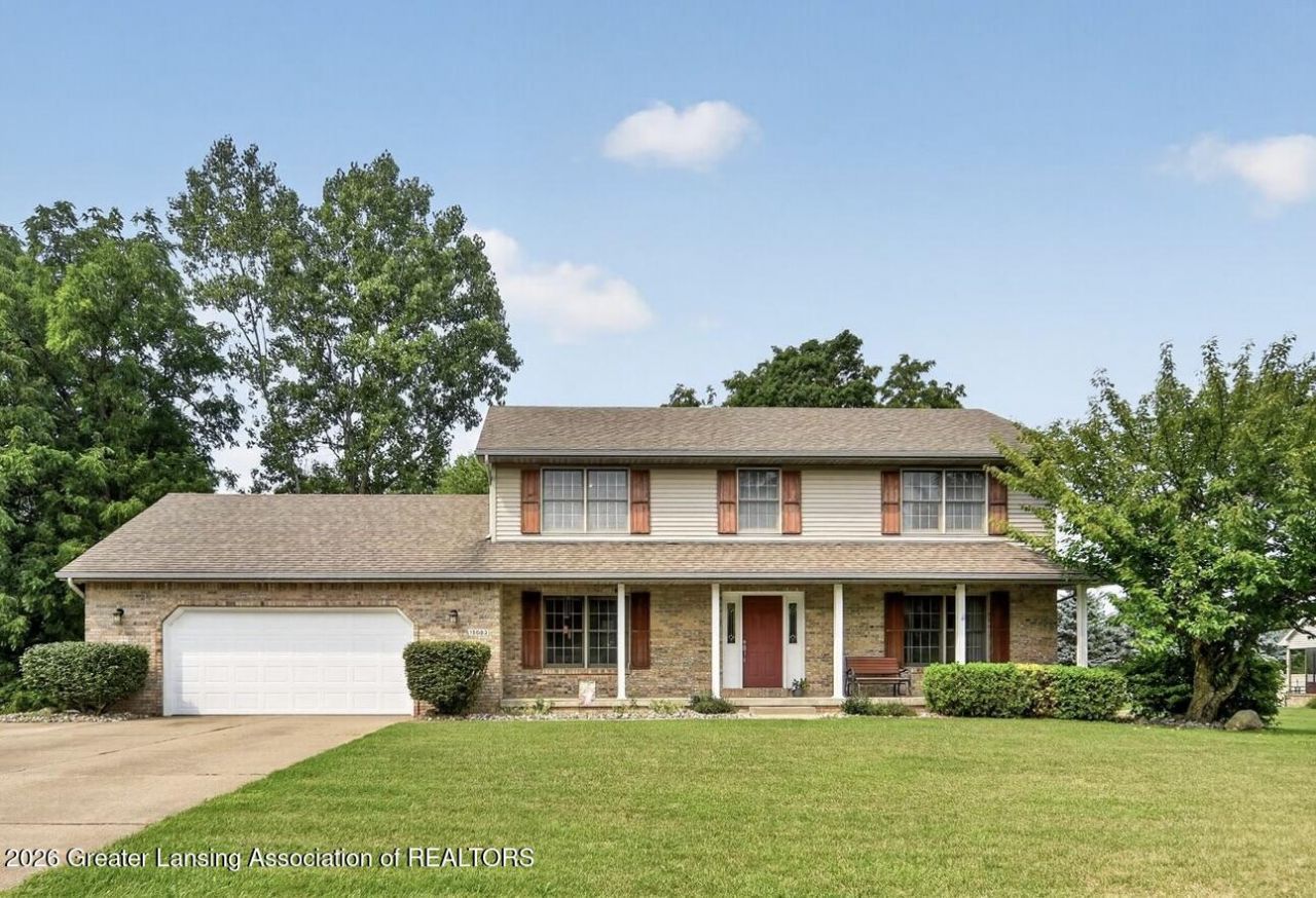 15062 Duxbury Lane, Lansing, MI 48906 Main Photo