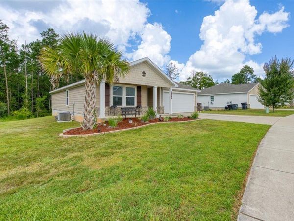 520 Whispering Creek Avenue, Freeport, FL 32439