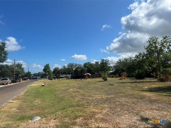3675 Canyon Heights Road , Belton, TX 76513