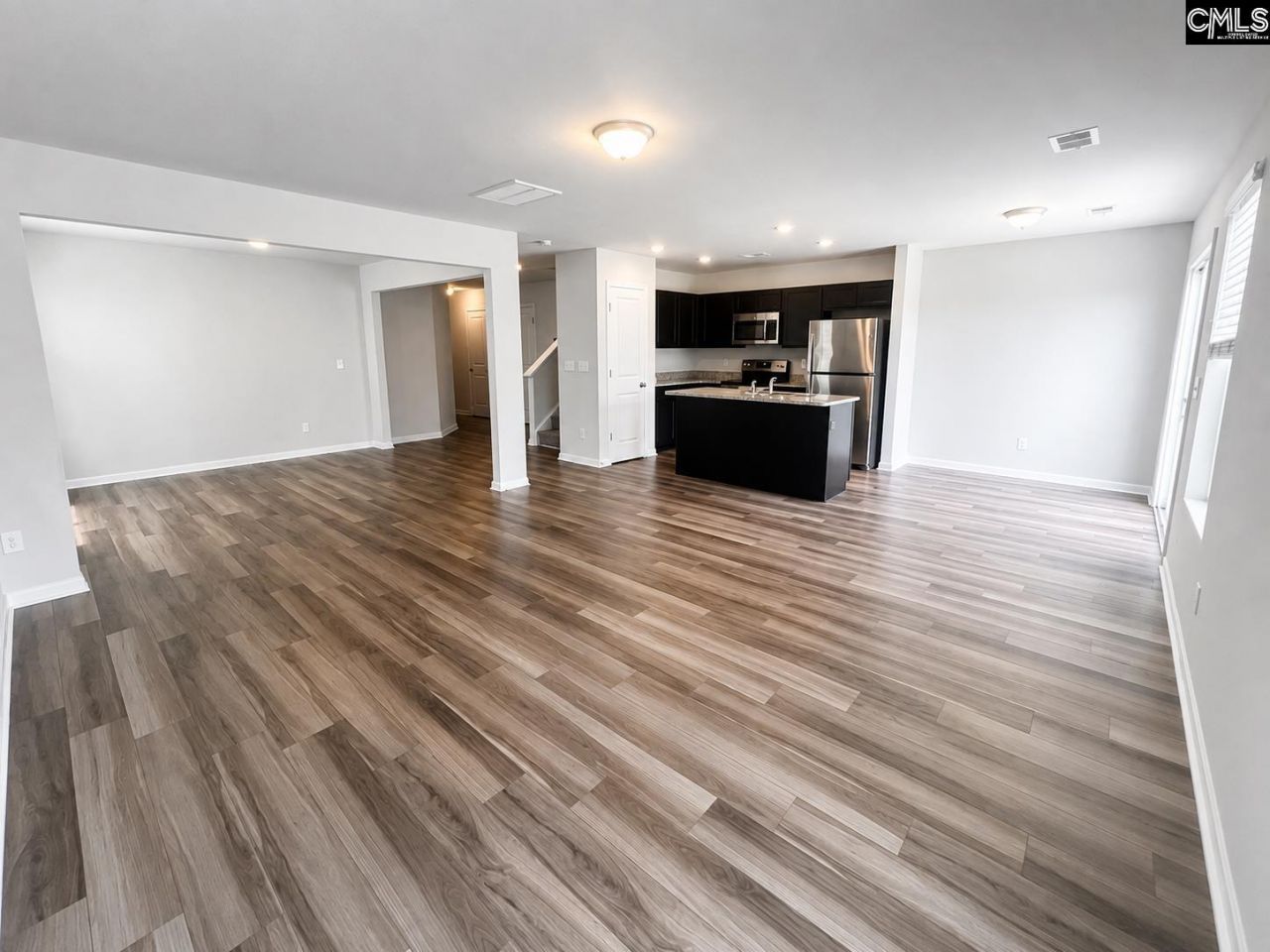 1415 Tanreall Drive  Photo 8