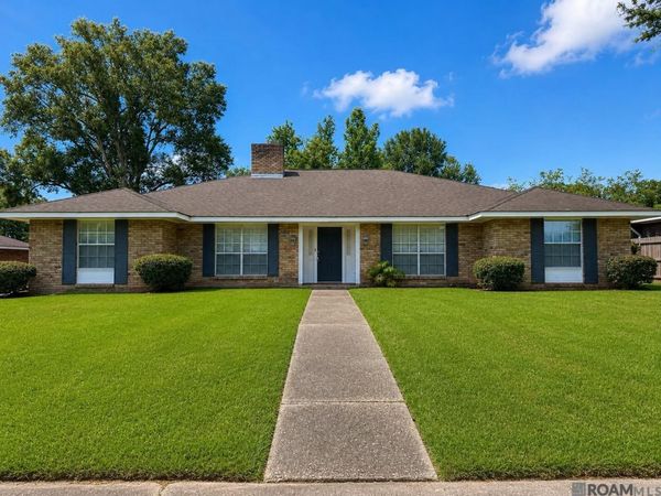 605 Rue Chalet, Hammond, LA 70403