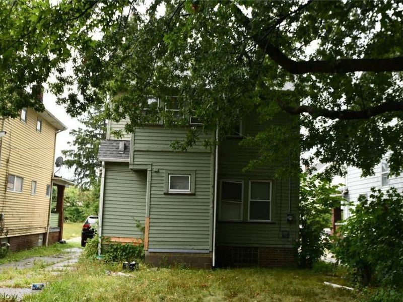 1343 Elwood Road, East Cleveland, OH 44112 Photo 4