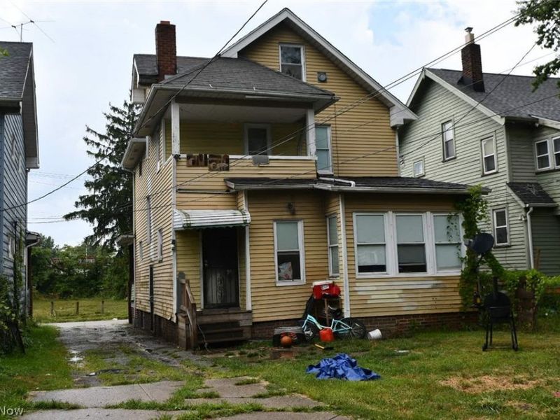 1347 Elwood Road, East Cleveland, OH 44112 Photo 5