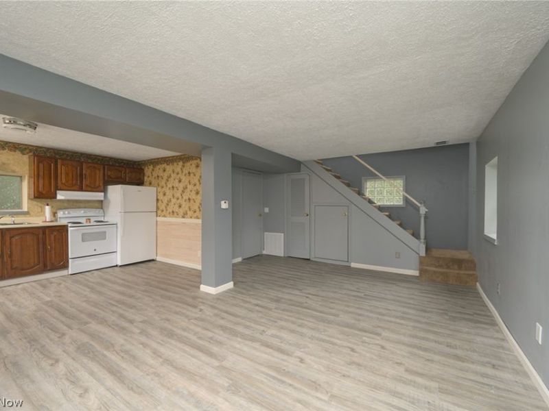 2474 Cadwallader Sonk Road, Cortland, OH 44410 Photo 13