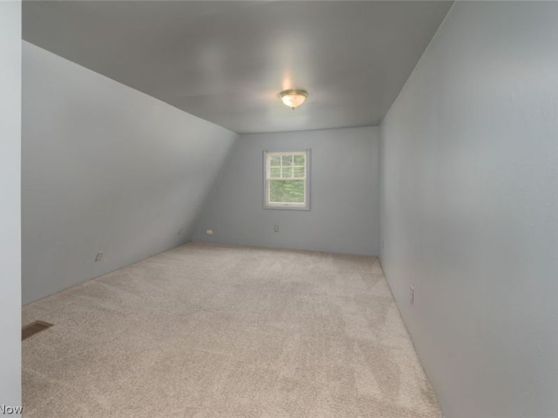 2474 Cadwallader Sonk Road, Cortland, OH 44410 Photo 17