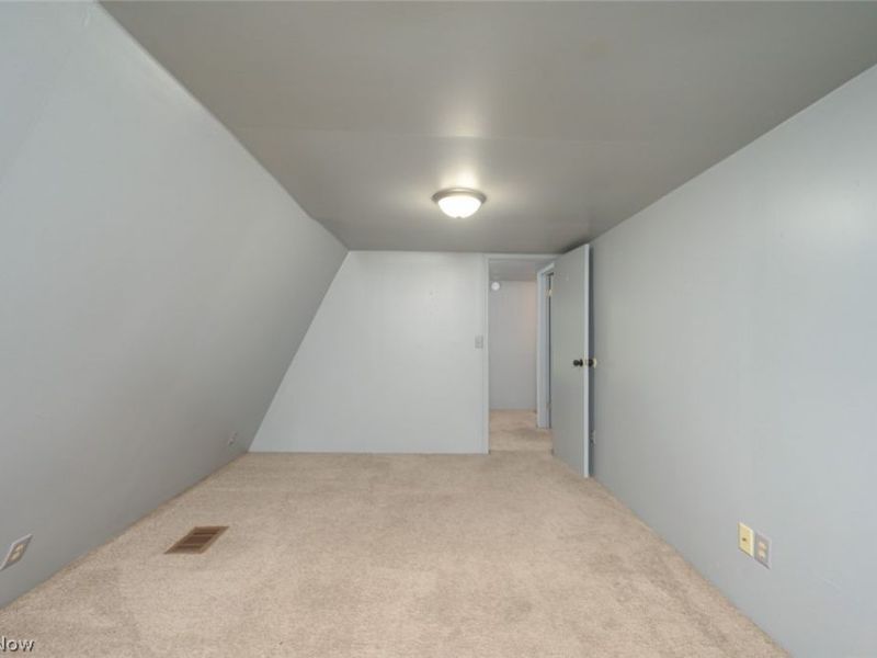 2474 Cadwallader Sonk Road, Cortland, OH 44410 Photo 20