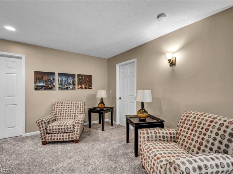 309 Lake Breeze Cove, Eastlake, OH 44095 Photo 15