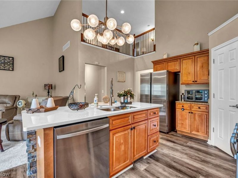 309 Lake Breeze Cove, Eastlake, OH 44095 Photo 19