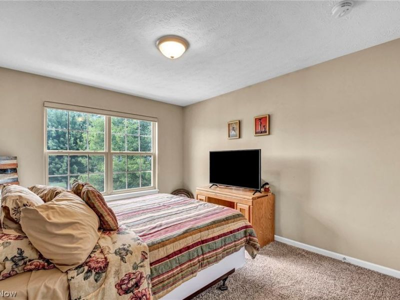309 Lake Breeze Cove, Eastlake, OH 44095 Photo 25