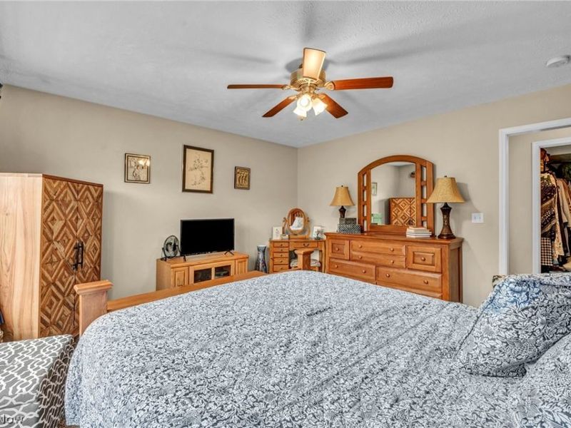 309 Lake Breeze Cove, Eastlake, OH 44095 Photo 31