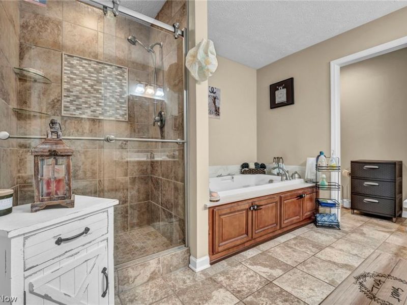 309 Lake Breeze Cove, Eastlake, OH 44095 Photo 35