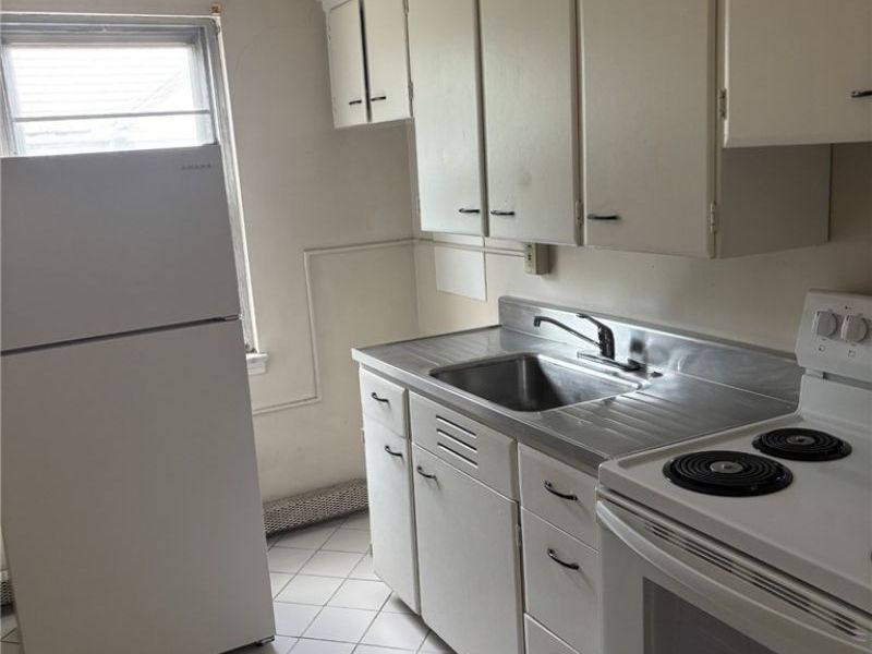 13825 Cedar Road, Unit 306A, South Euclid, OH 44118 Photo 10