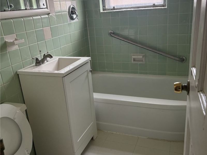 13825 Cedar Road, Unit 306A, South Euclid, OH 44118 Photo 11
