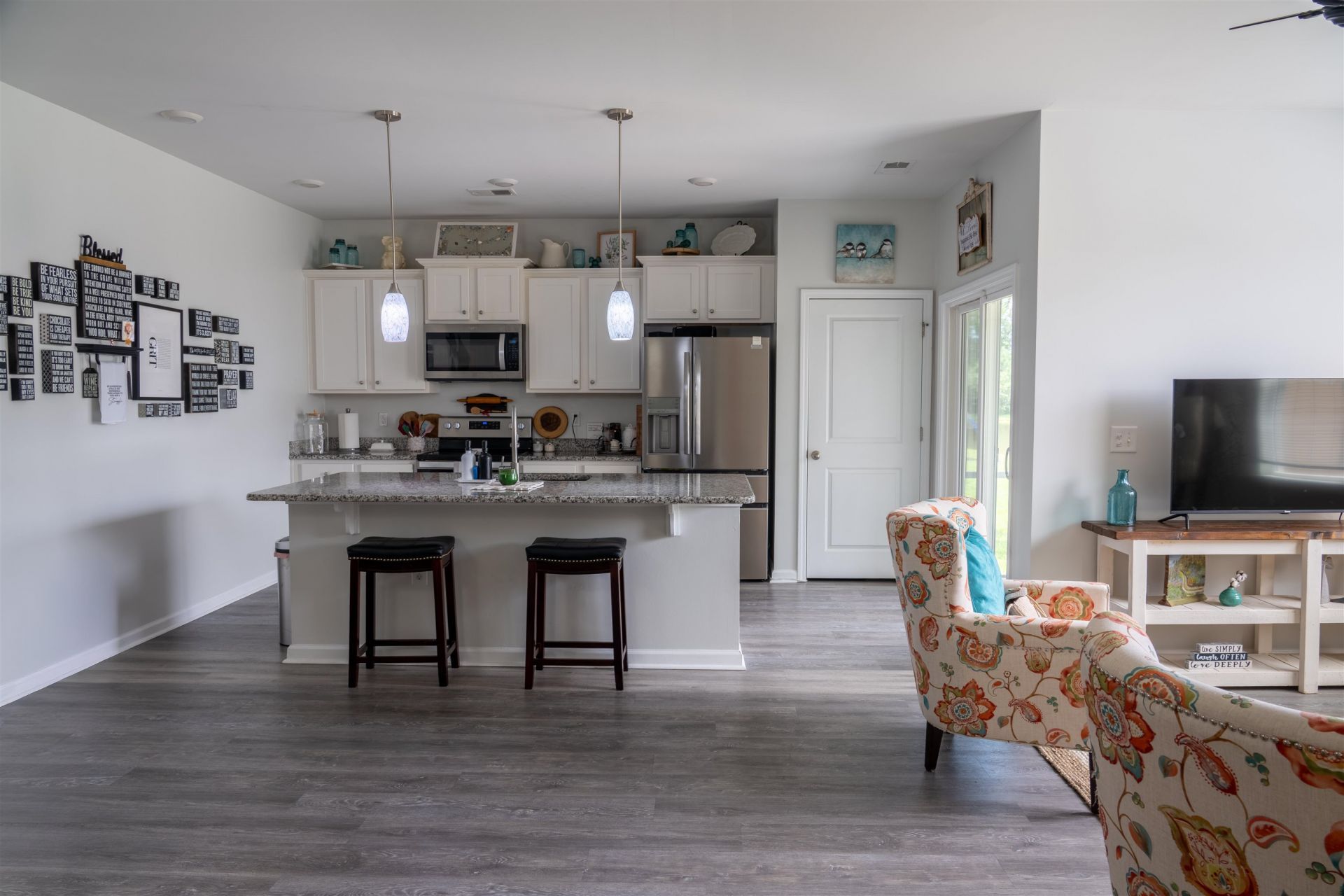 275 Forestbrook Cove Circle Photo 10