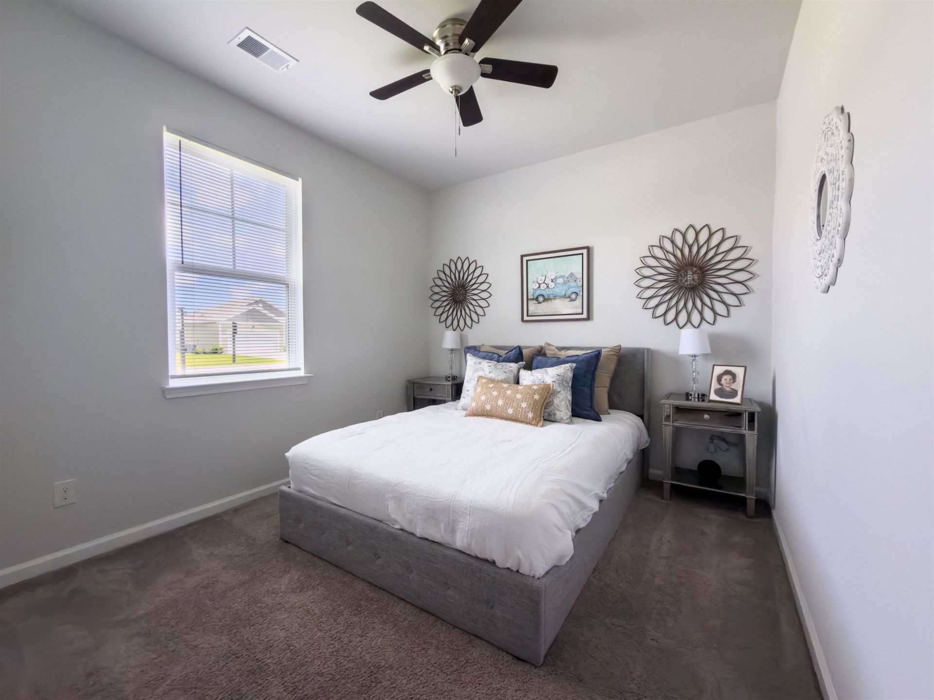 275 Forestbrook Cove Circle Photo 22