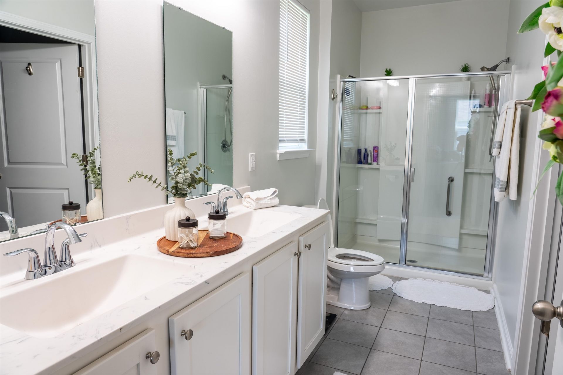 275 Forestbrook Cove Circle Photo 24