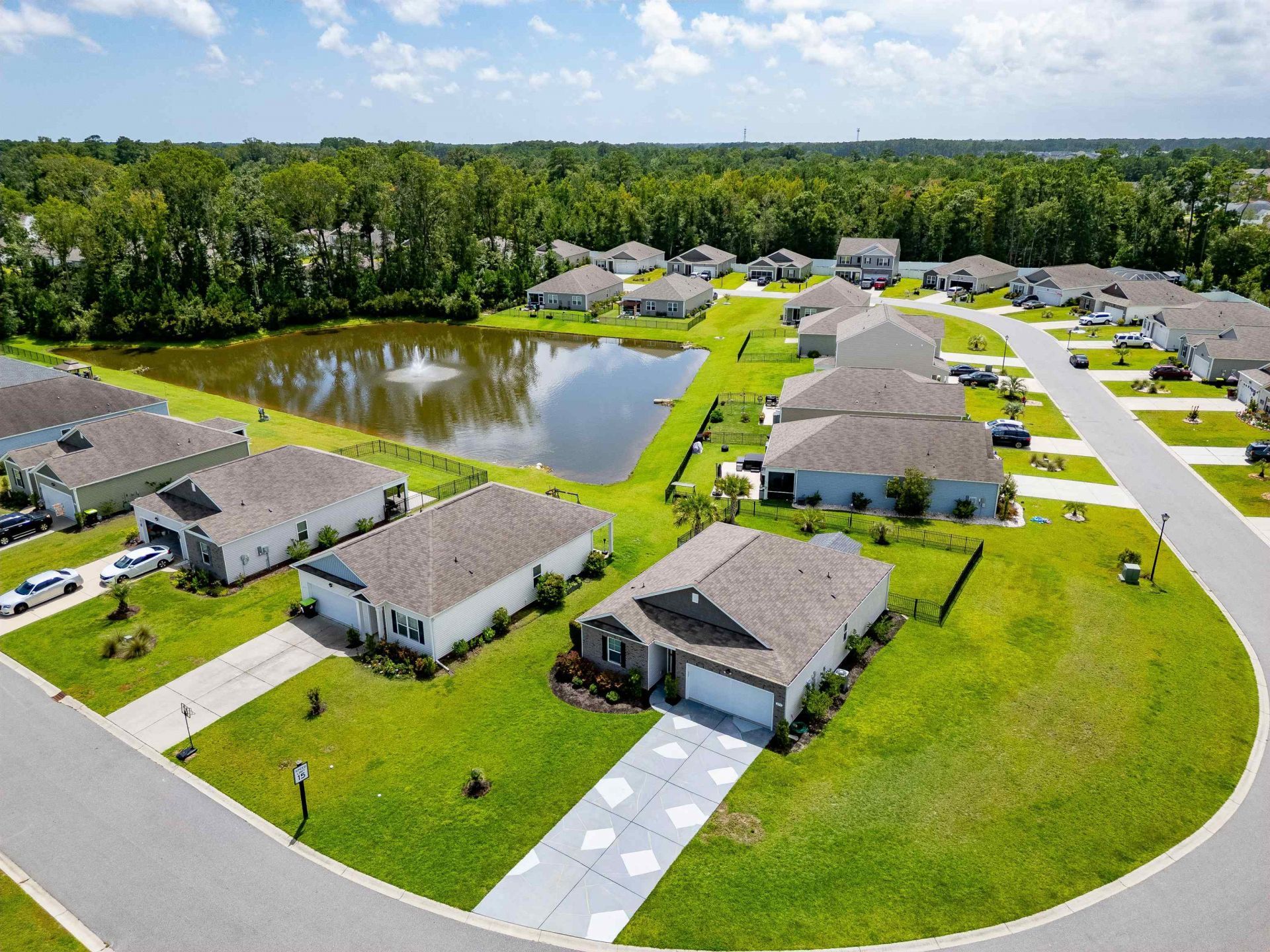 275 Forestbrook Cove Circle Photo 37