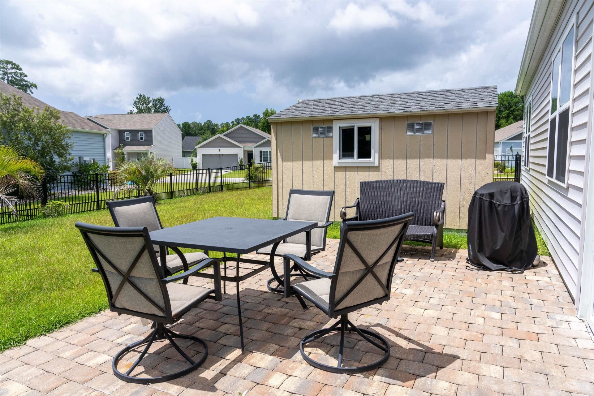 275 Forestbrook Cove Circle Photo 42
