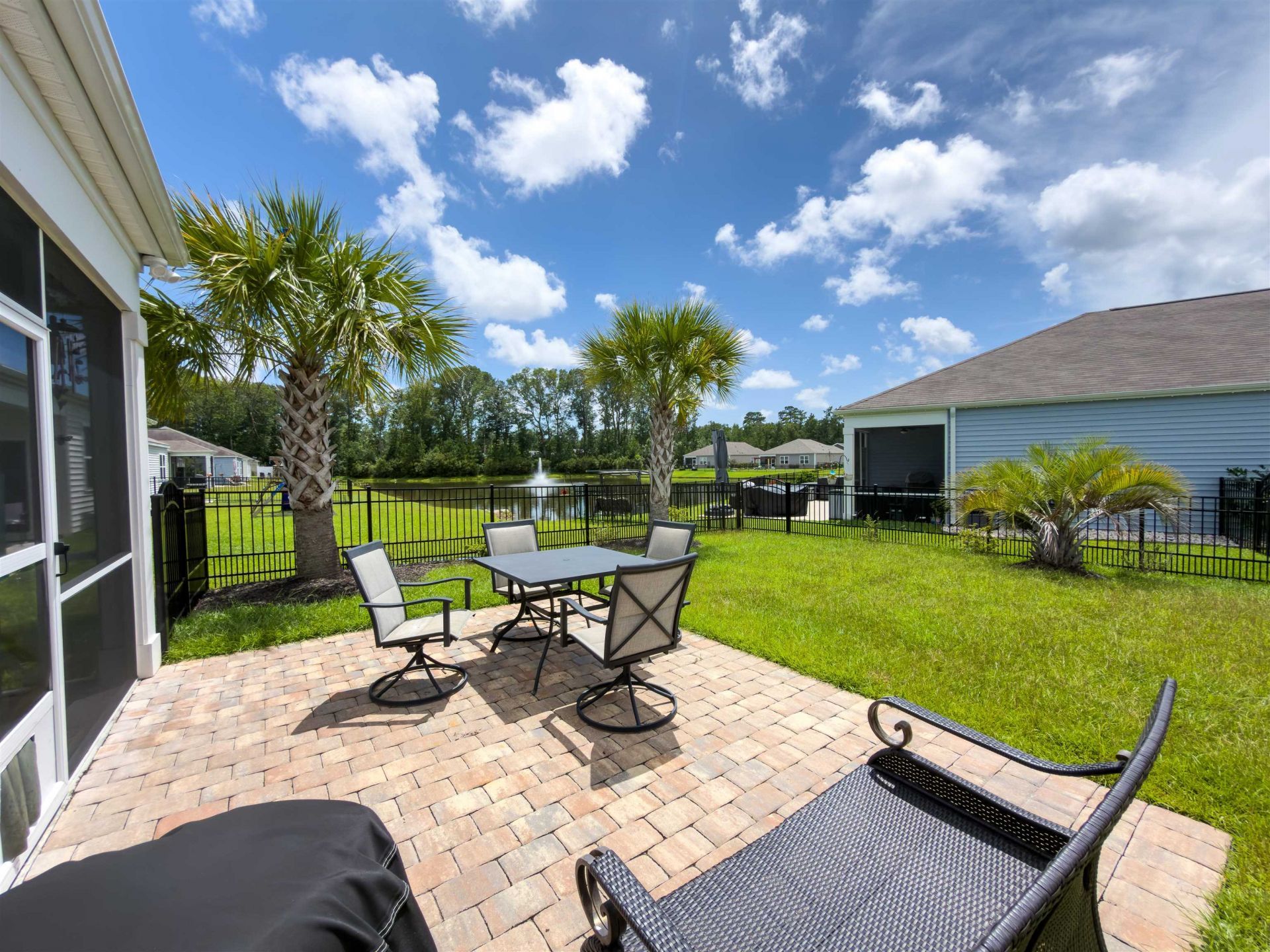 275 Forestbrook Cove Circle Photo 43