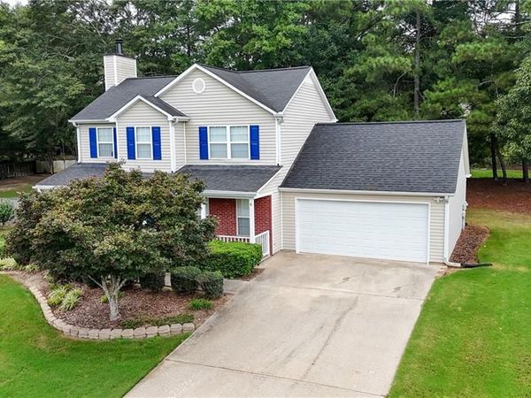4255 Willow Springs Drive , Loganville, GA 30052