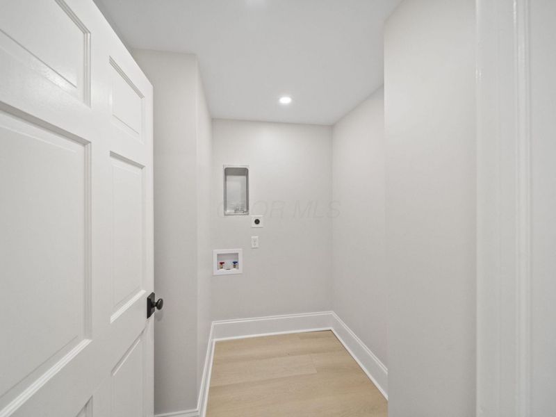 325 W William Street , Delaware, OH 43015 Photo 16