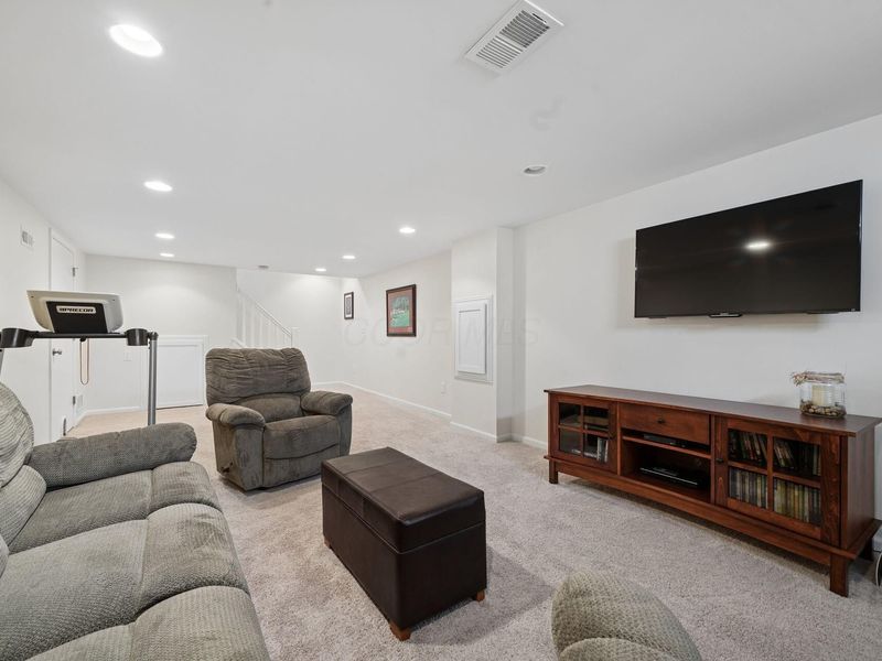 3259 Smiley Road, Columbus, OH 43221 Photo 31