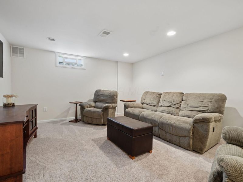 3259 Smiley Road, Columbus, OH 43221 Photo 33