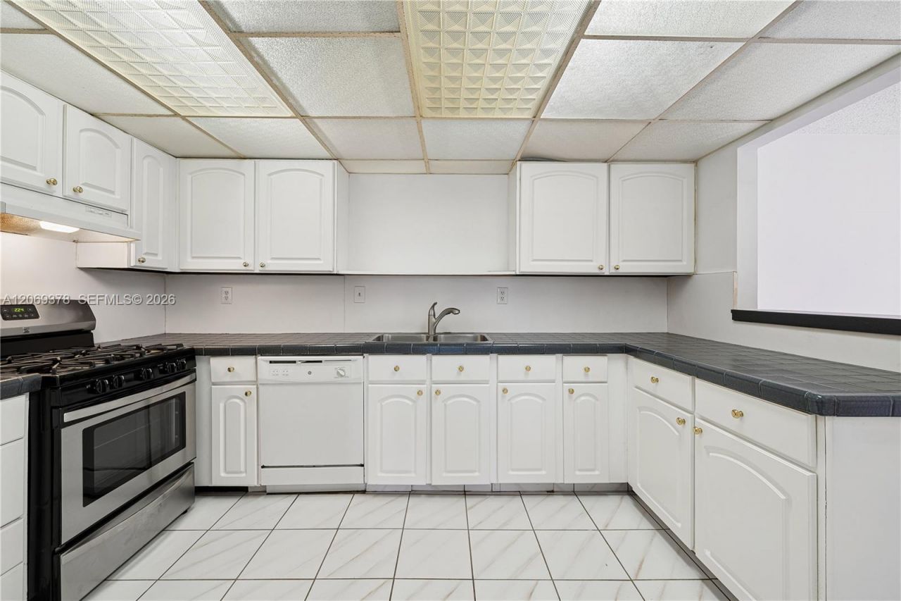 6231 SW 116th Pl , Unit A, Miami, FL 33173 Photo
