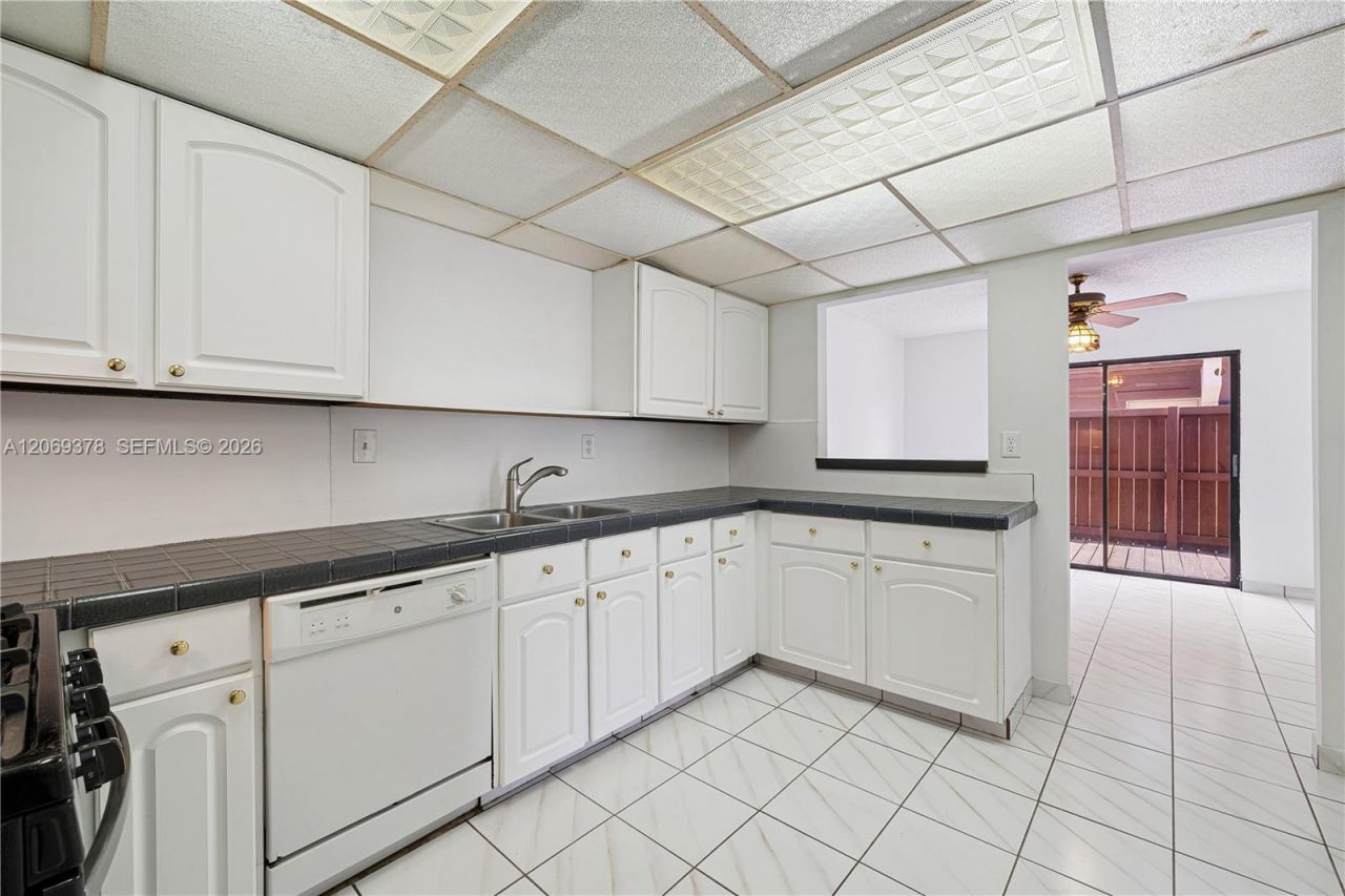 6231 SW 116th Pl , Unit A, Miami, FL 33173 Photo