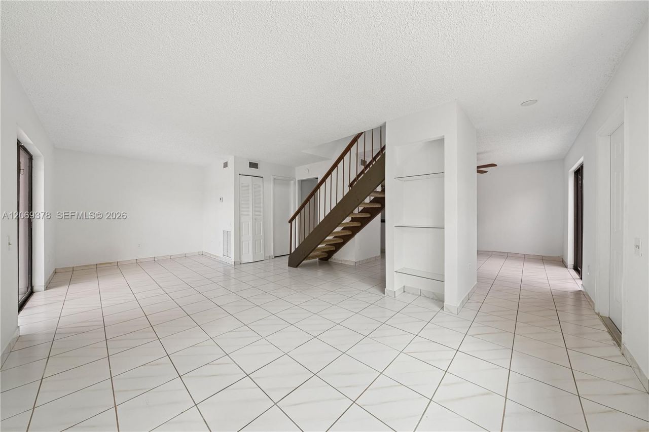 6231 SW 116th Pl , Unit A, Miami, FL 33173 Photo