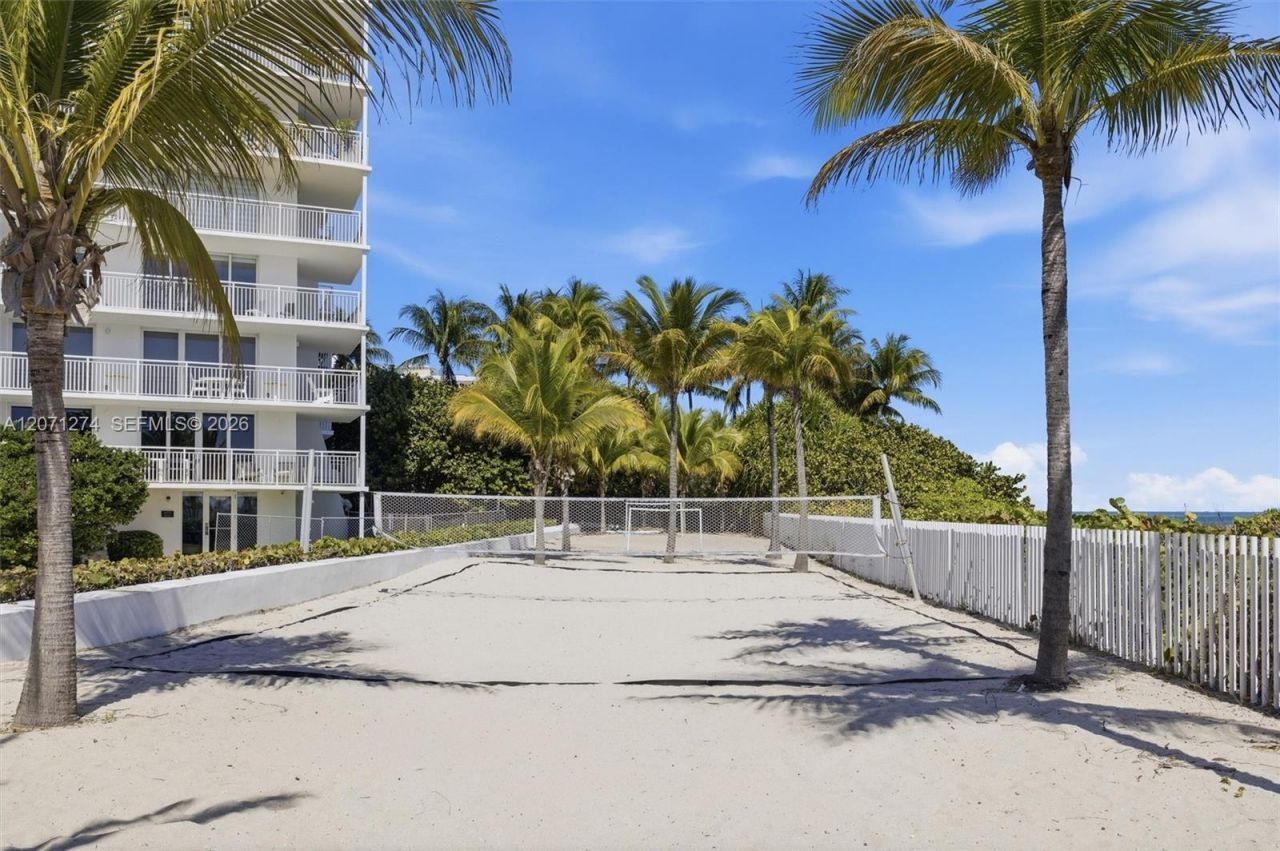 613 Ocean Dr , Unit 5D, Key Biscayne, FL 33149 Photo