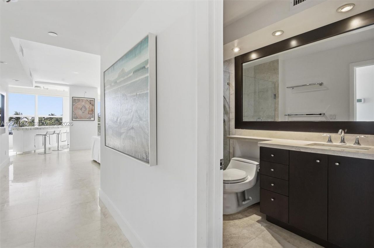 613 Ocean Dr , Unit 5D, Key Biscayne, FL 33149 Photo