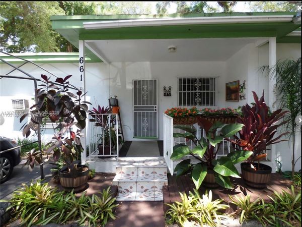661 NE 164th Ter , Miami, FL 33162