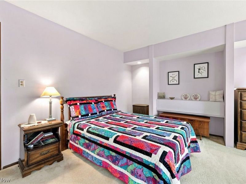 17420 Independence Court, Brook Park, OH 44142 Photo 10