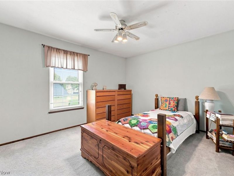 17420 Independence Court, Brook Park, OH 44142 Photo 11