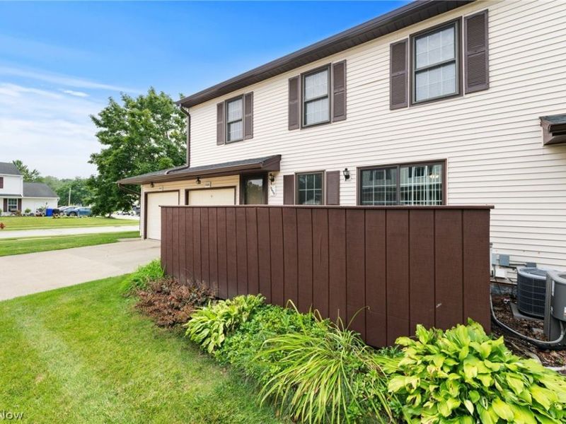 17420 Independence Court, Brook Park, OH 44142 Photo 17