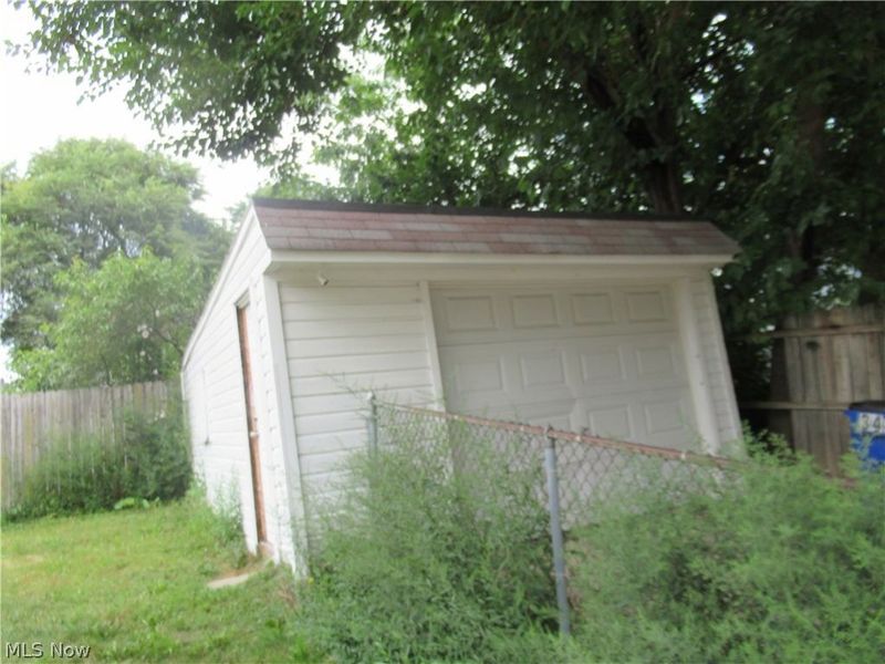 3443 W 120th Street, Cleveland, OH 44111 Photo 3