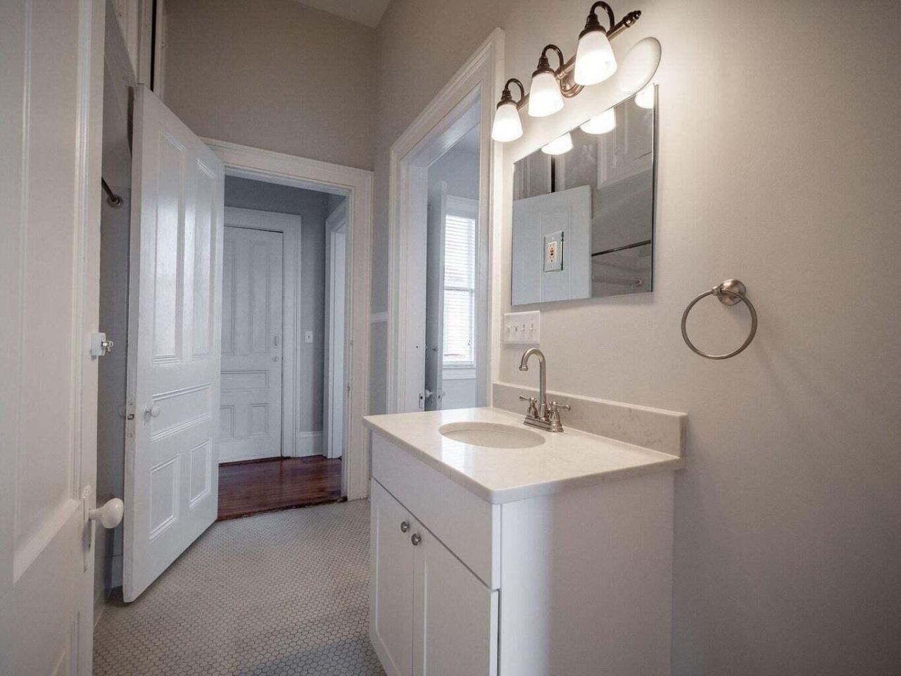 112 Rutledge Avenue Photo 12