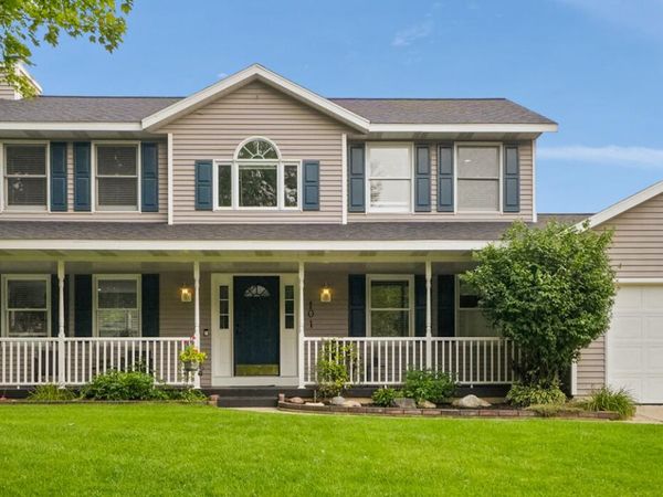 101 Chicory Street NE, Comstock Park, MI 49321