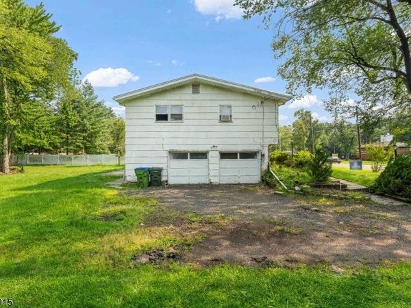 454 Plainfield Rd, Edison, NJ 08820