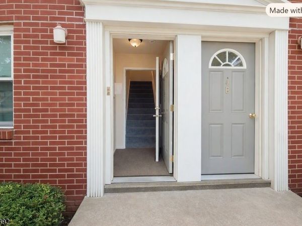 93 Fox Road, Edison, NJ 08817