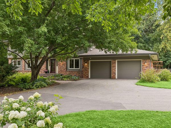 265 Oakwood Road , Hopkins, MN 55343
