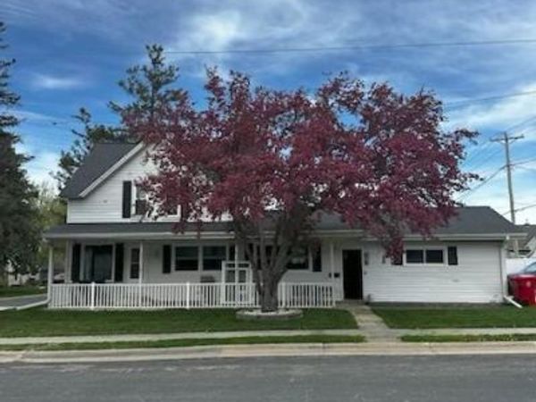 103 4th St SW , Stewartville, MN 55976