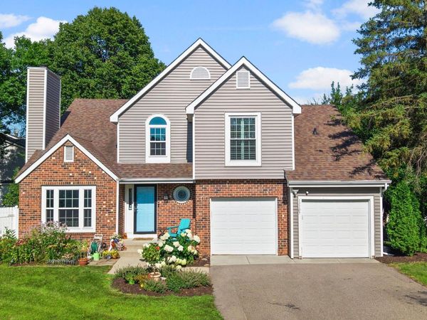 11107 Rhode Island Avenue S, Bloomington, MN 55438