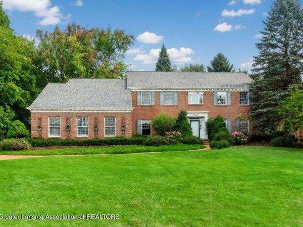 3834 Hemmingway Drive, Okemos, MI 48864