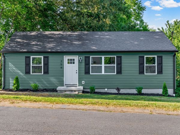 259 Raintree Dr , Clarksville, TN 37042