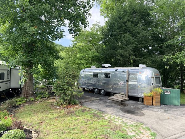 4229 E Parkway #263 , Unit 263, Gatlinburg, TN 37738