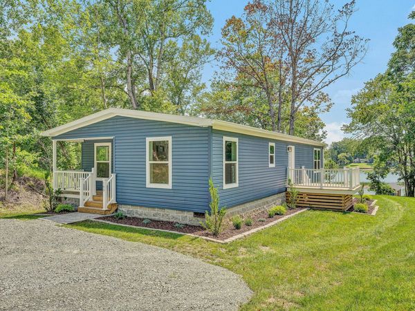 165 Spence RD, Union Hall, VA 24176